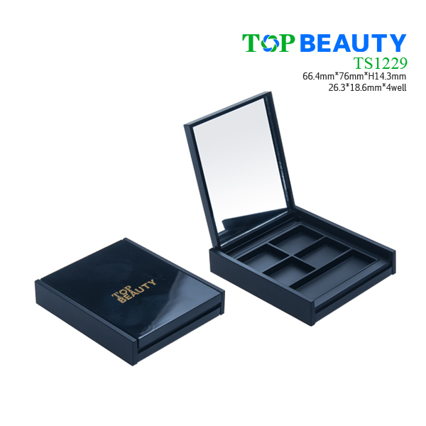 Rectangle eye shadow case with 4+1 well TS1229