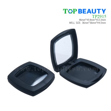 Square plastic compact case with single square well TP2914